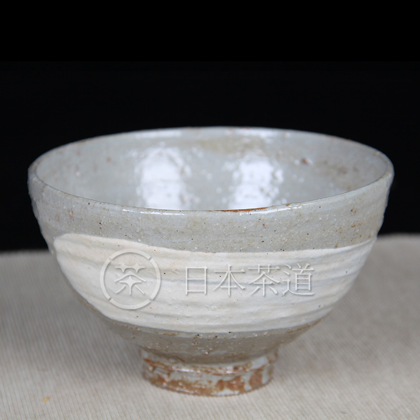 日本茶碗 灰白釉色 日式 高脚 老茶碗 带原装桐木供箱