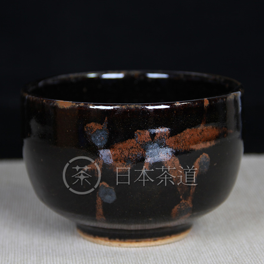 日本茶碗 乌黑肥厚釉水 手工拉胚 手感极强 日式老茶碗 带原装桐木供箱