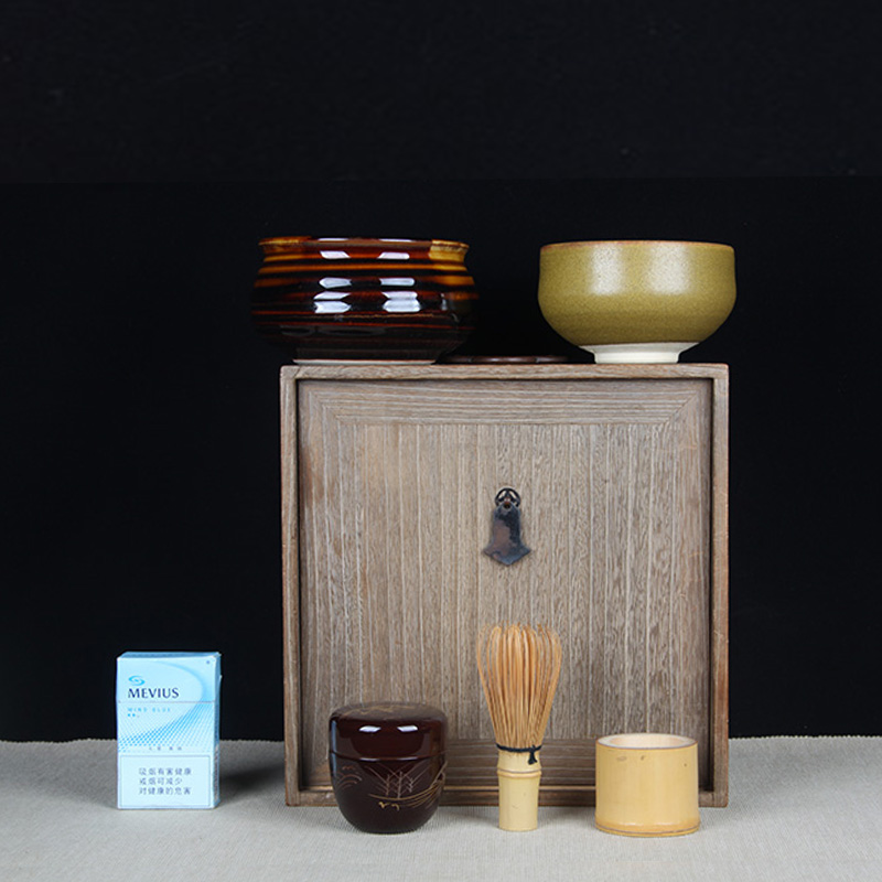 日本陶瓷茶道组 日本建水抹茶碗盖置香盒茶筅套组 日本抹茶套组，性价比高，一只茶末釉的抹茶碗都不便宜
