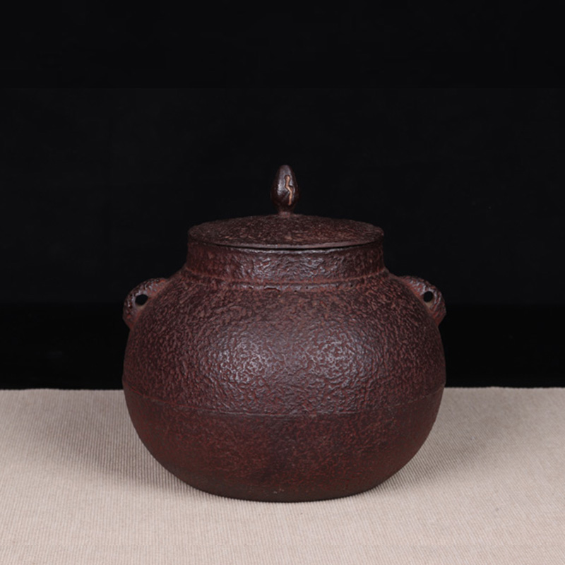 日本茶釜 日本南部铁器三严堂岩肌纹茶釜 整体器型漂亮，岩肌纹，松果耳，性价比高