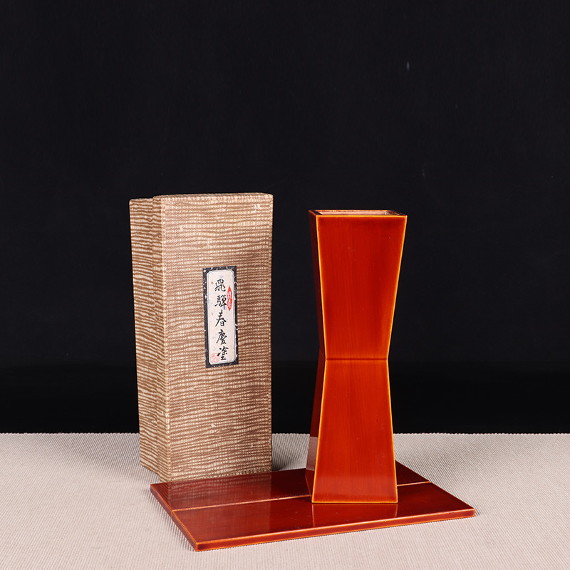 日本漆器 日本轮岛涂木胎漆器四方形漆器花瓶花器 日本轮岛涂木胎漆器工艺，四方形漆器花瓶，线条漂亮