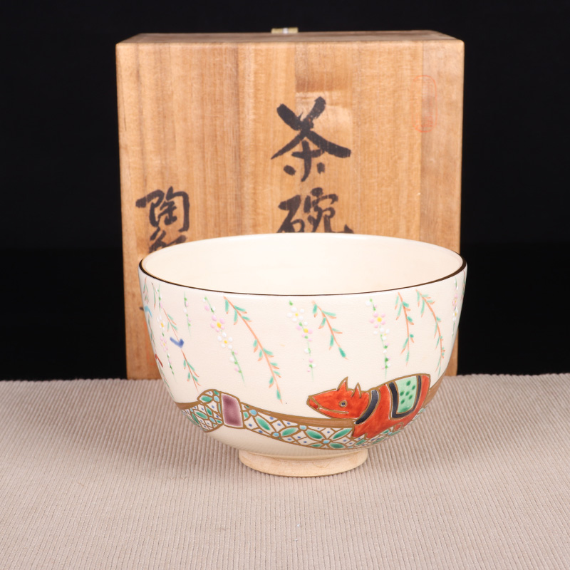 日本抹茶碗 日本耕牛图抹茶碗 陶彩款，带原装供箱
